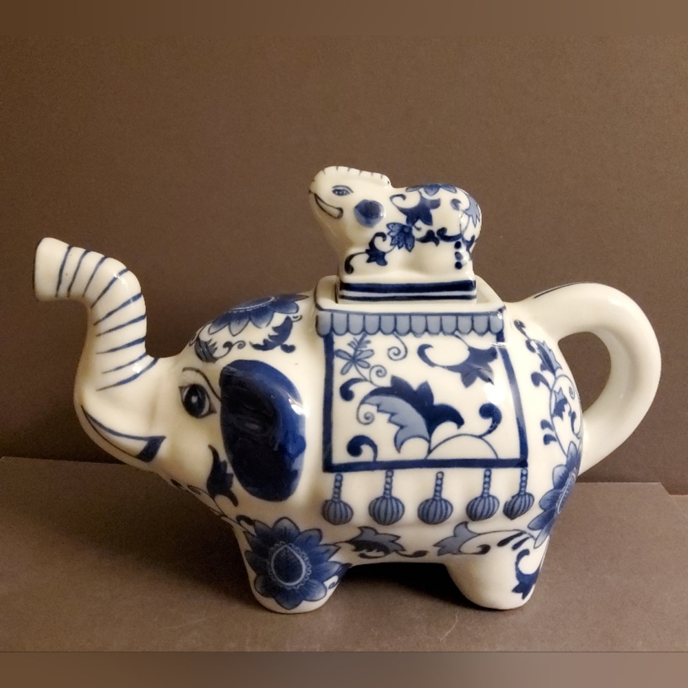 Blue and White Handpainted Chinese Elephant Teapot
